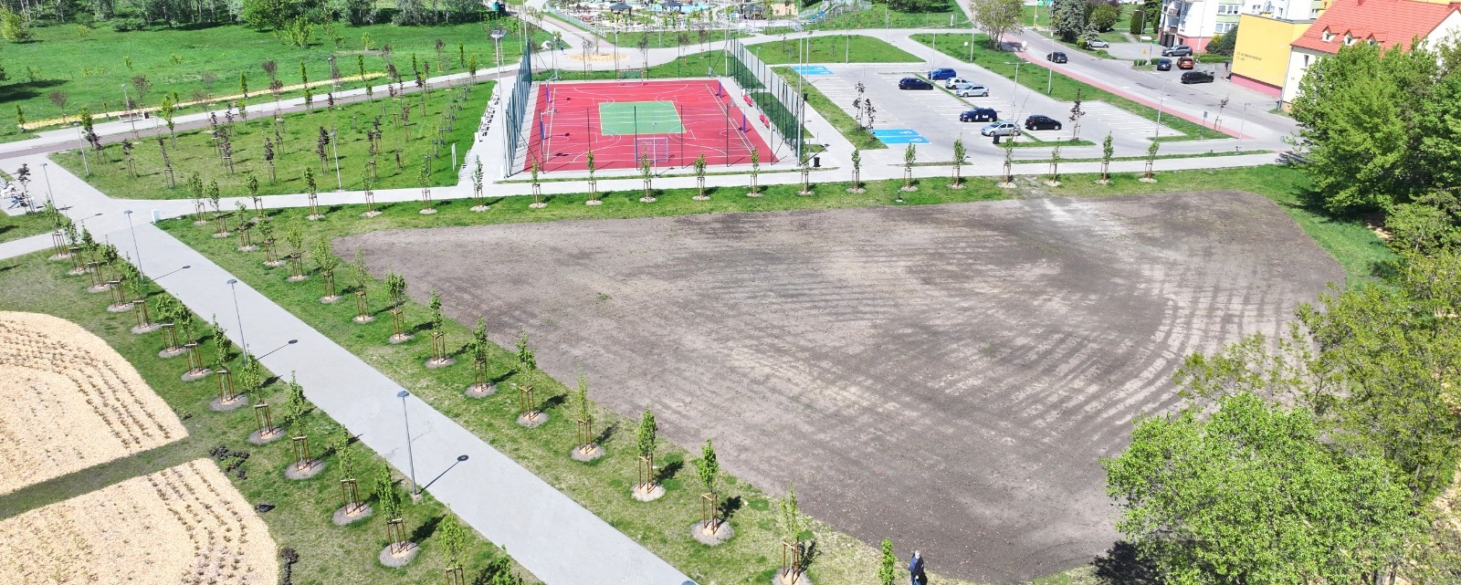 &bdquo;Efektywny rozw&oacute;j zielono-niebieskiej infrastruktury ZIT MOF Piły - Przebudowa zieleni wzdłuż Bulwar&oacute;w Europejskich w Pile oraz utworzenie korytarzy zieleni, w tym w pasach drogowych w Pile&rdquo;